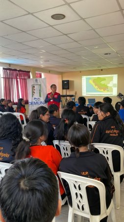 DEMUNA IMPULSA ACCIONES PREVENTIVAS PARA PROMOVER EL RESPETO Y LA IGUALDAD EN ESTUDIANTES