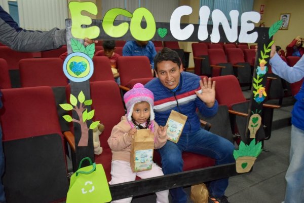 ECOCINE: RECICLAJE Y LA CONCIENCIA AMBIENTAL DURANTE LA SEMANA AMBIENTAL 2026