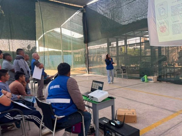 EDUCACIÓN AMBIENTAL Y ECONOMÍA CIRCULAR FORTALECEN LA FORMACIÓN EN EL PENAL DE POCOLLAY