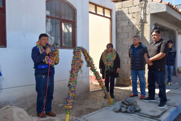INICIAN CONSTRUCCIÓN DEL LOCAL COMUNAL DEL ADULTO MAYOR EN POCOLLAY