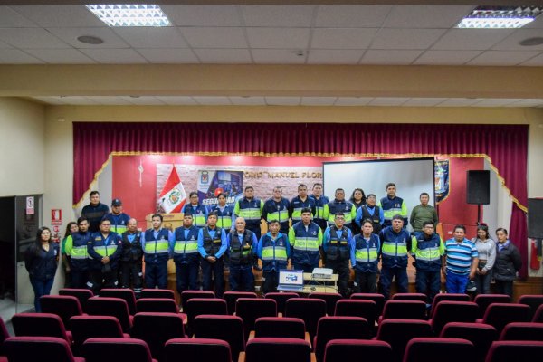 POCOLLAY FORTALECE LA LABOR DEL PERSONAL DE SERENAZGO